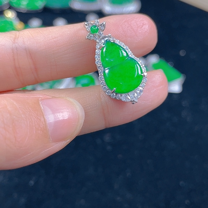 翡翠银S925镶嵌吊坠(不含链)