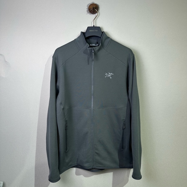 未使用 ARC'TERYX/始祖鸟 L码/保暖/kyanite ar石墨灰拉链抓绒衣