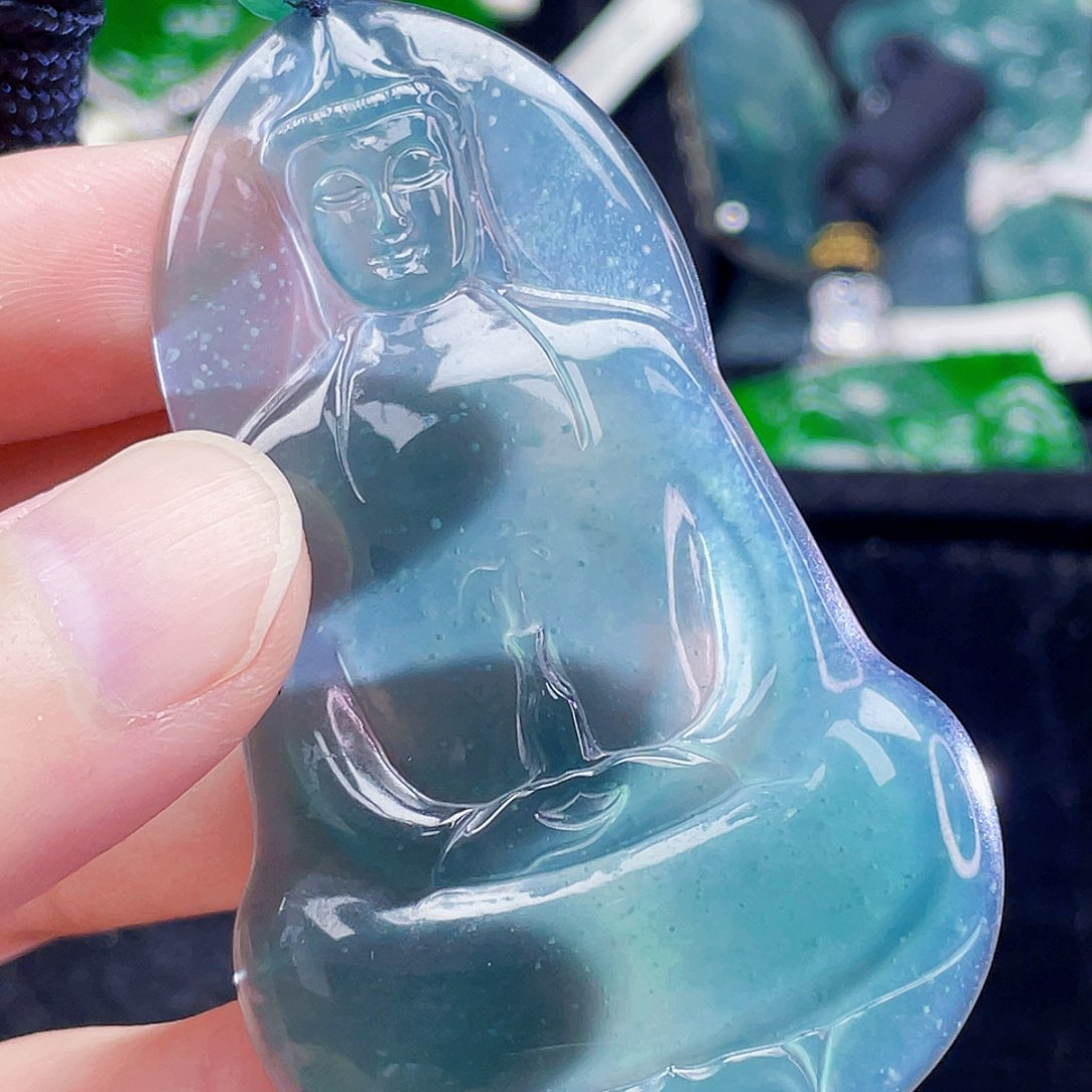 翡翠未镶嵌颈饰26