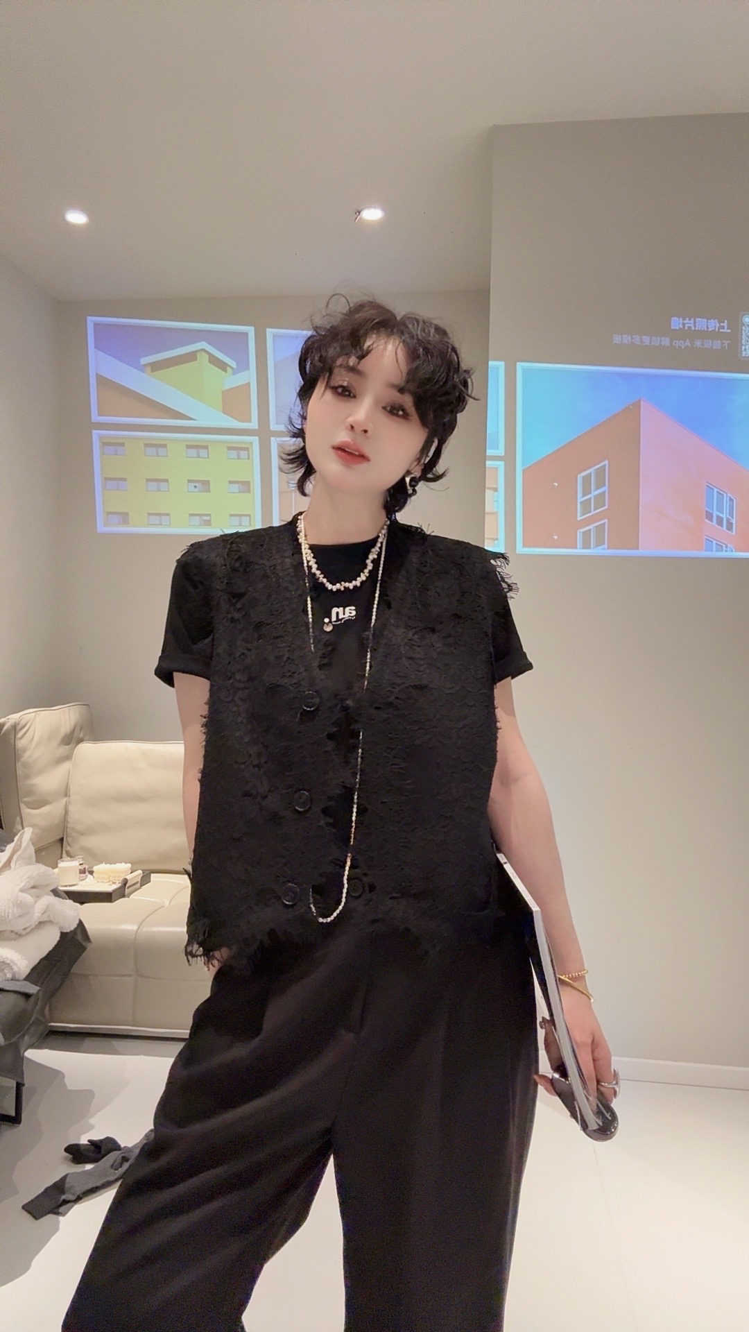 FANYE 2025春夏新款复古蕾丝V领无袖马夹25012