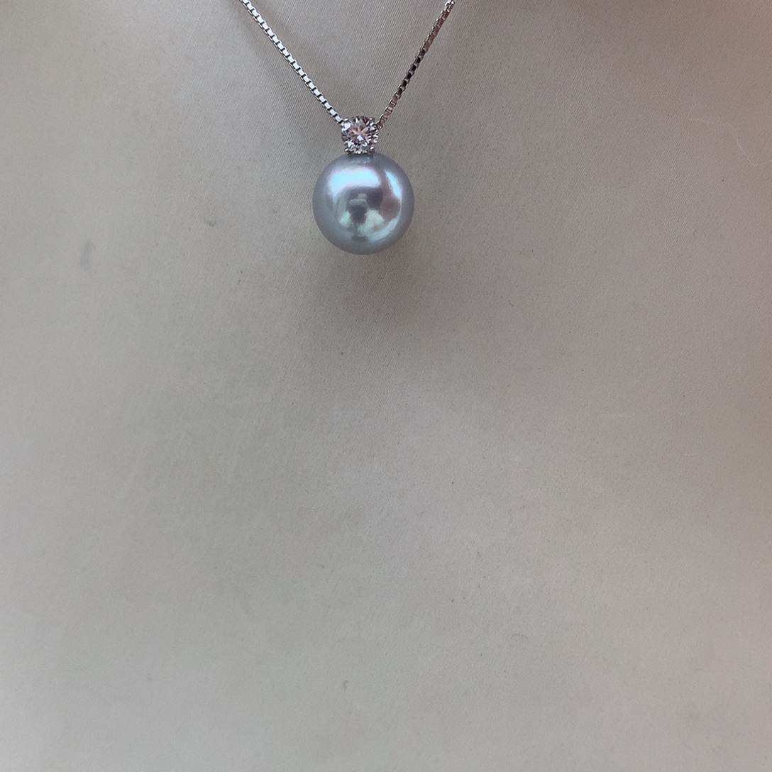 海水珍珠18K金镶嵌吊坠(赠链)8.5-9mm 真多麻戴妃