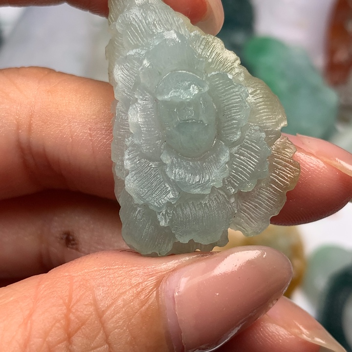定制翡翠未镶嵌翡翠