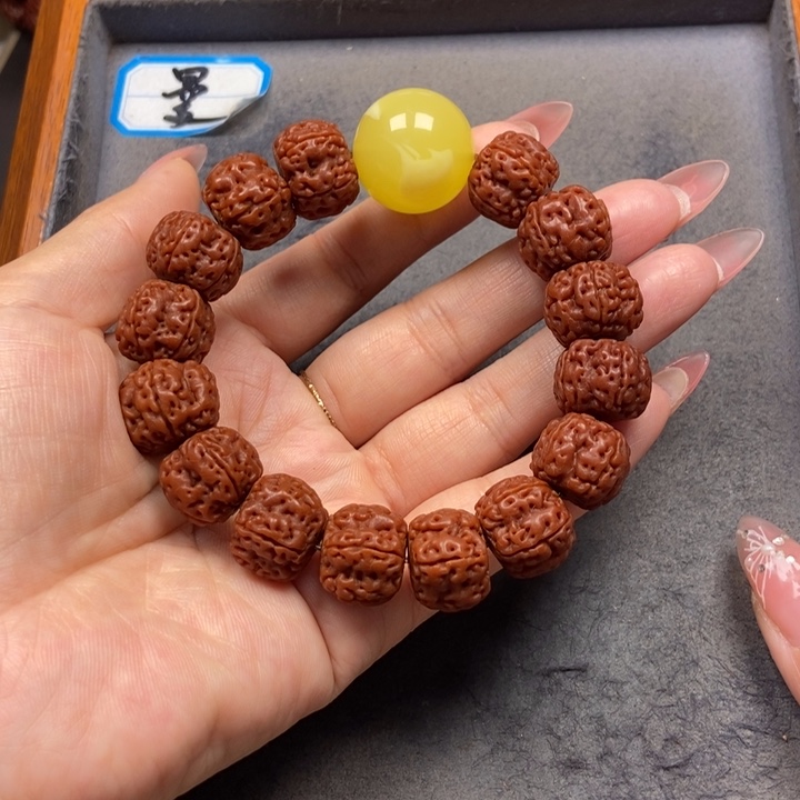 金刚菩提吊坠菩提