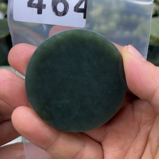 和田玉未镶嵌珠宝半成品