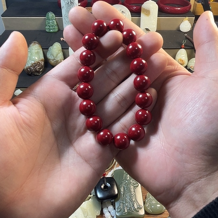 和田玉18K金镶嵌颈饰