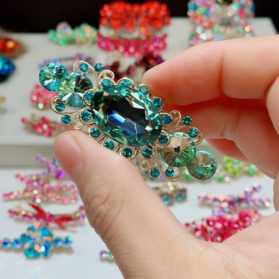 皮质铁合金发饰的