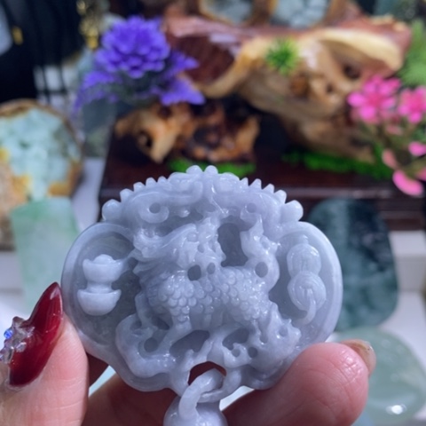 【闪购商品】颈饰未镶嵌翡翠麒麟