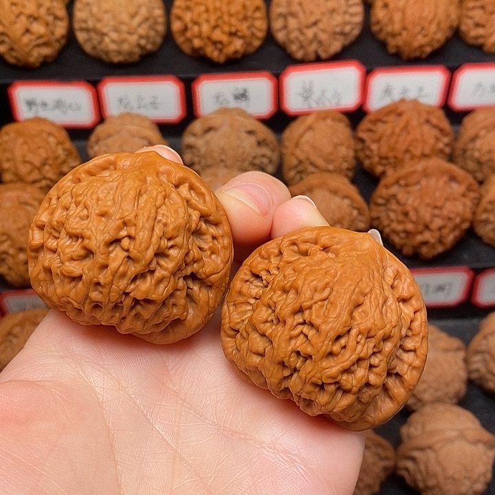 文玩核桃把件金公子45有修