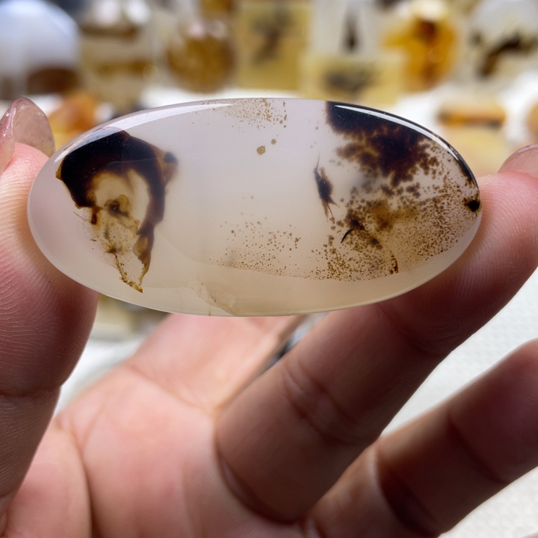 玛瑙/玉髓未镶嵌颈饰