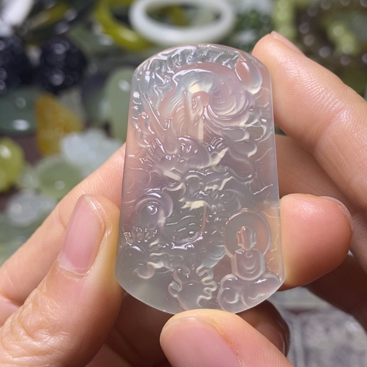 岫玉岫玉颈饰未镶嵌