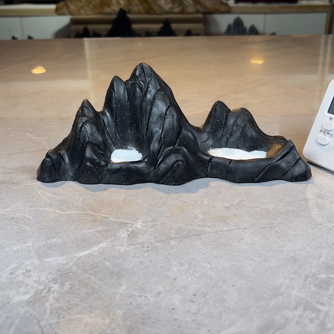 用***生灵璧石手工雕刻奇石摆件