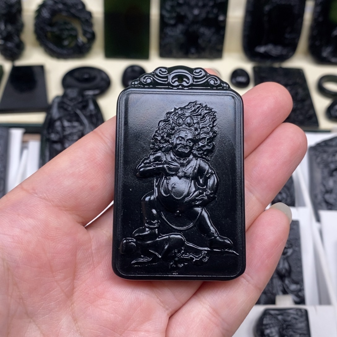 未镶嵌蛇纹石玉吊坠(不含链)