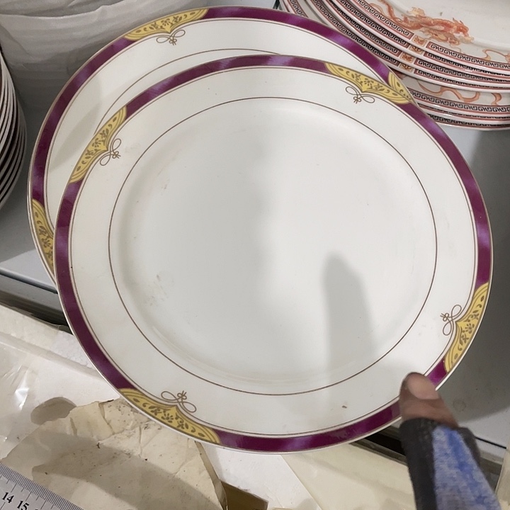 瓷片四厂高骨瓷平盘一对 口径25厘米