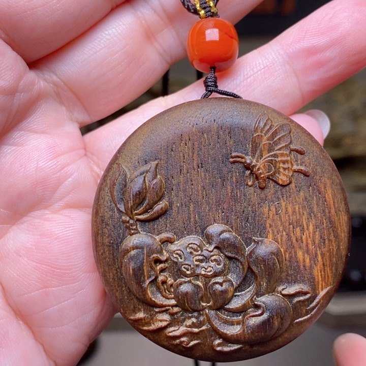 沉香木手串越南芽庄紫棋玉化吊坠