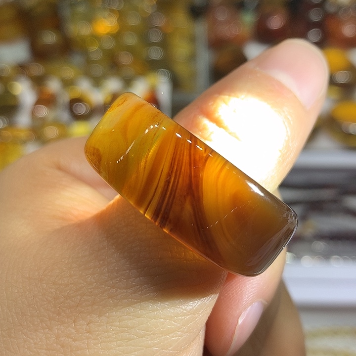 琥珀未镶嵌戒指大扳指