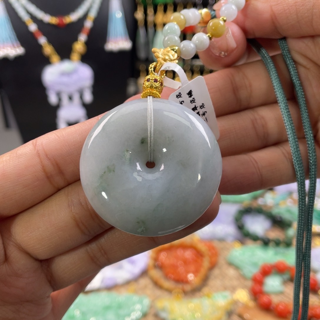 翡翠颈饰未镶嵌代编织