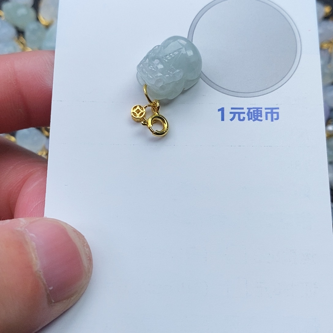 翡翠颈饰银S925镶嵌貔貅