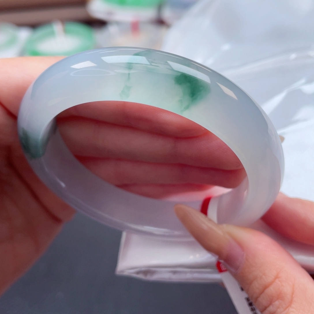 翡翠未镶嵌手镯5354圈99