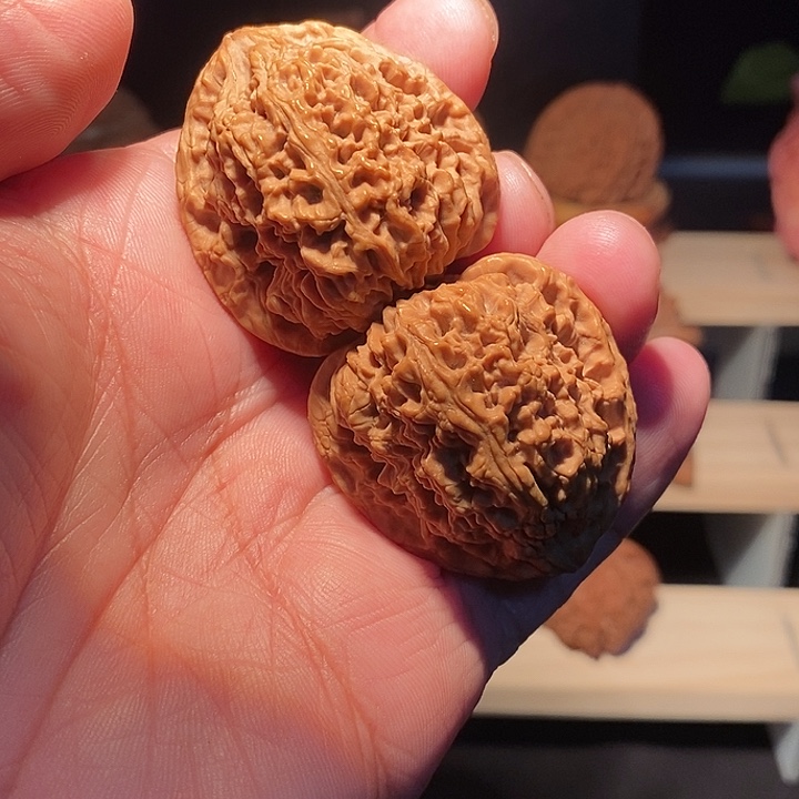 吊坠文玩核桃南疆石