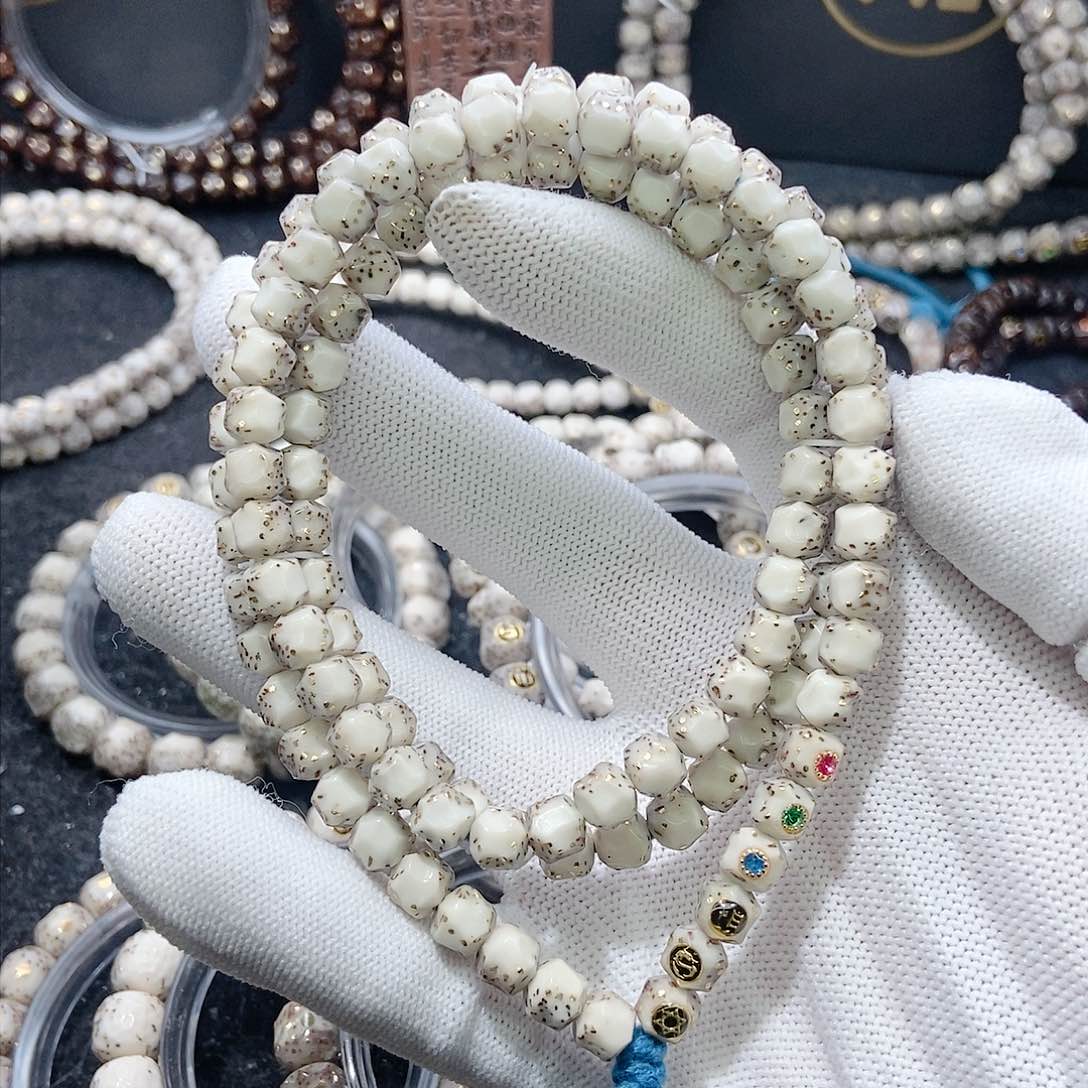 星月菩提吊坠掉****.星月