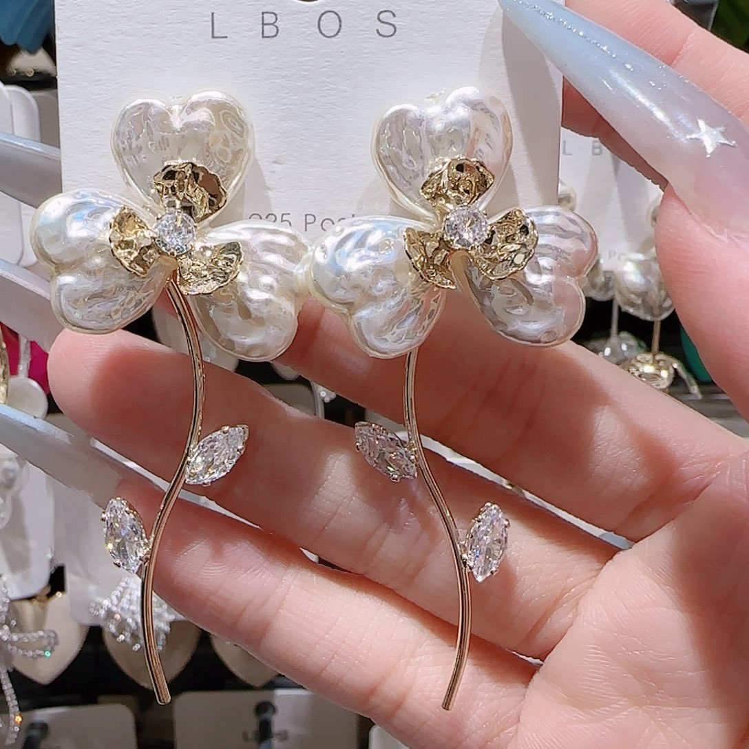 铜合金925银锆石耳环