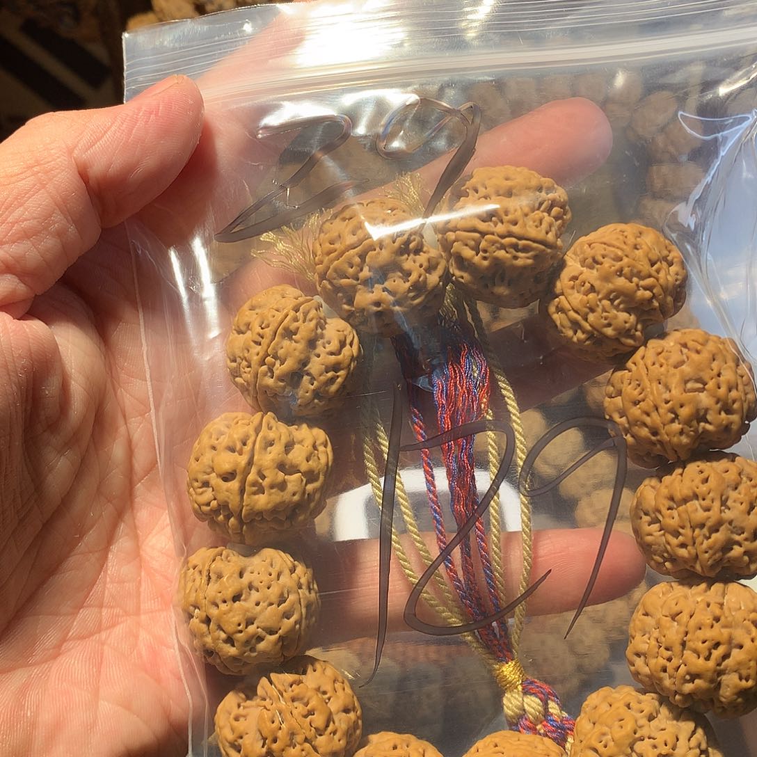 金刚菩提吊坠嘎***斯29……