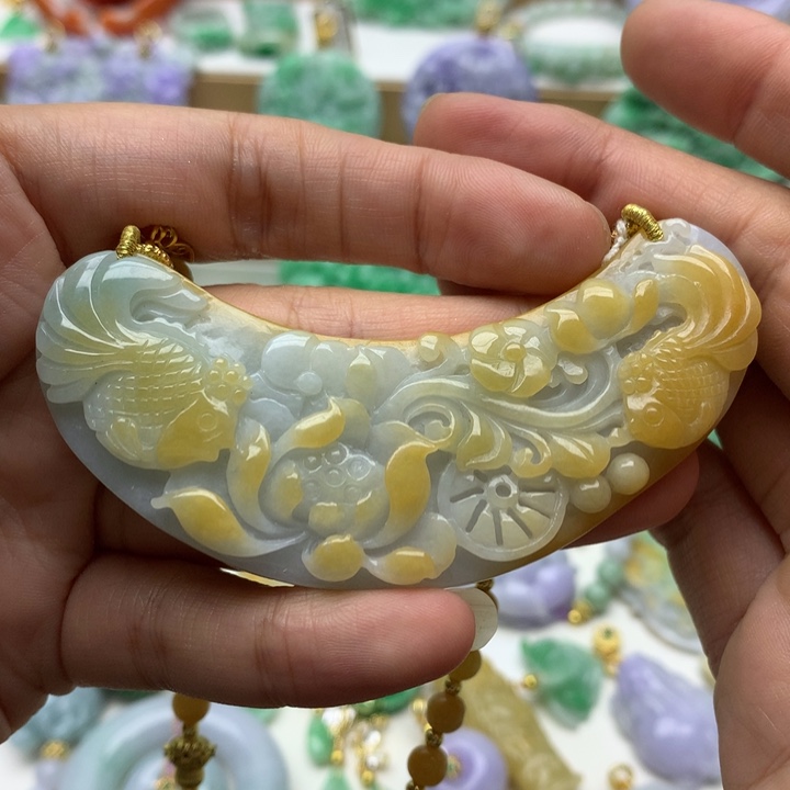 颈饰未镶嵌翡翠翡翠
