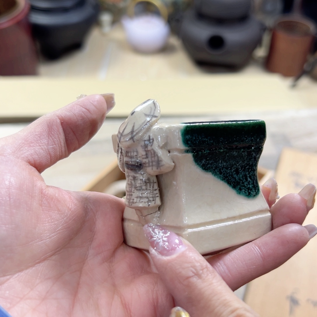 瓷片陶瓷的发展和艺术成就