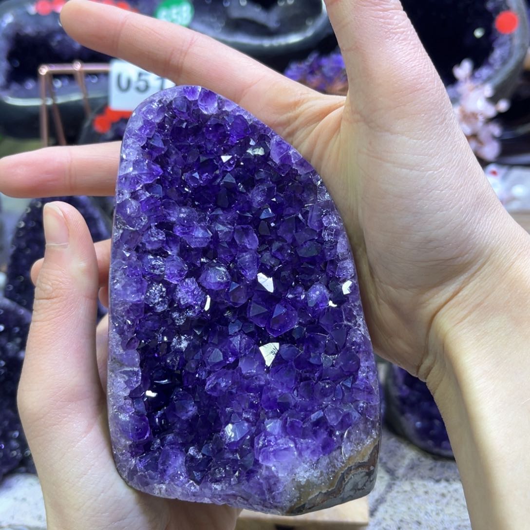 紫晶摆件未镶嵌紫水晶