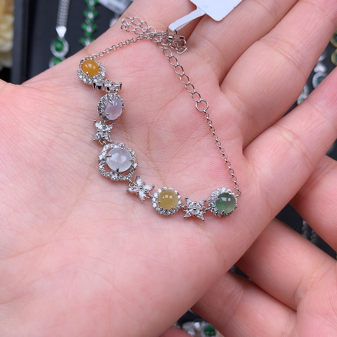 栀****翡翠银S925镶嵌手链