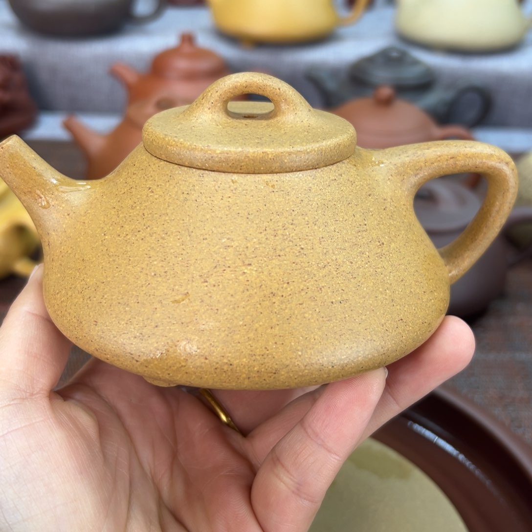 紫砂茶壶黄金段子也