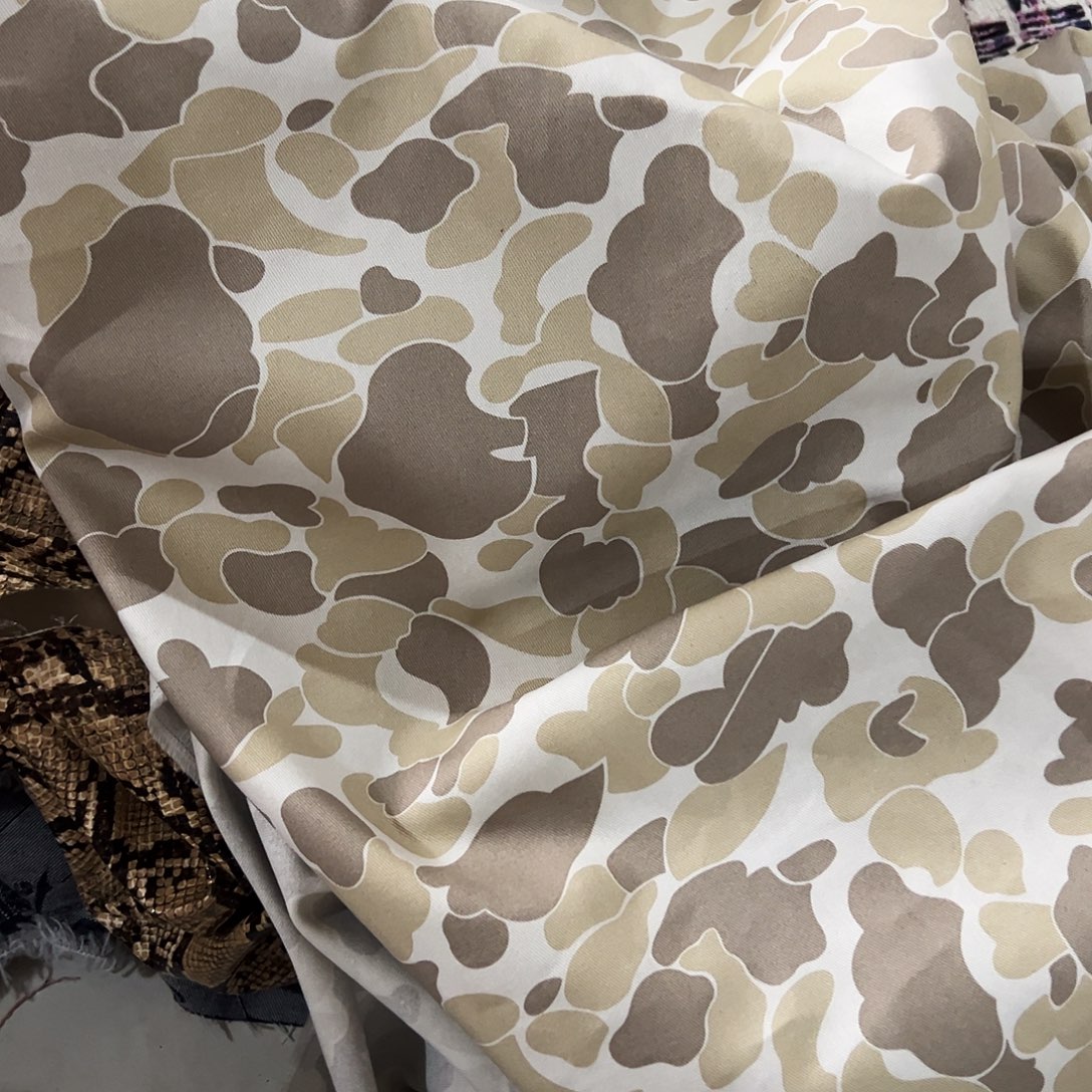 棉一米价港货品牌纯棉斜纹1.4宽果子对面仓库