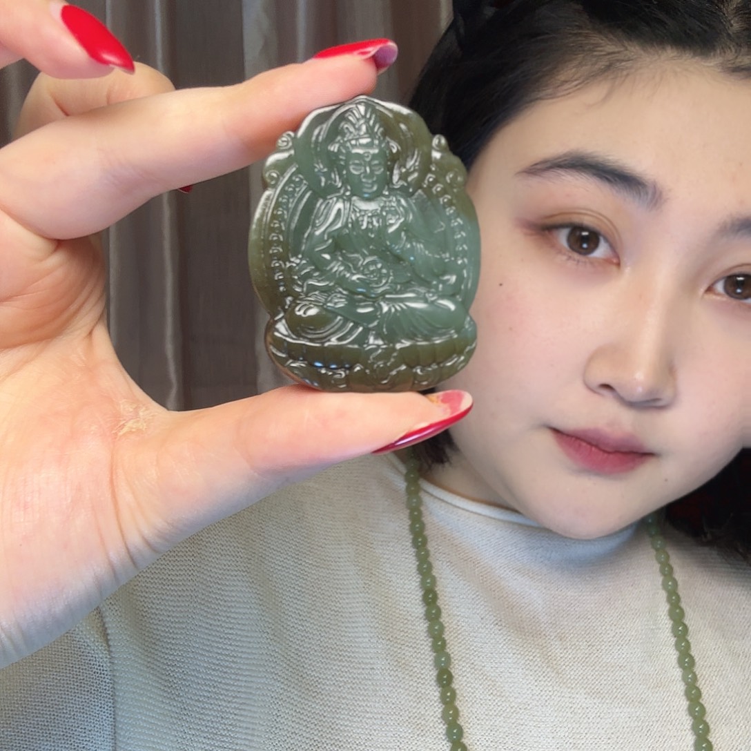 和田玉（糖玉）未镶嵌颈饰