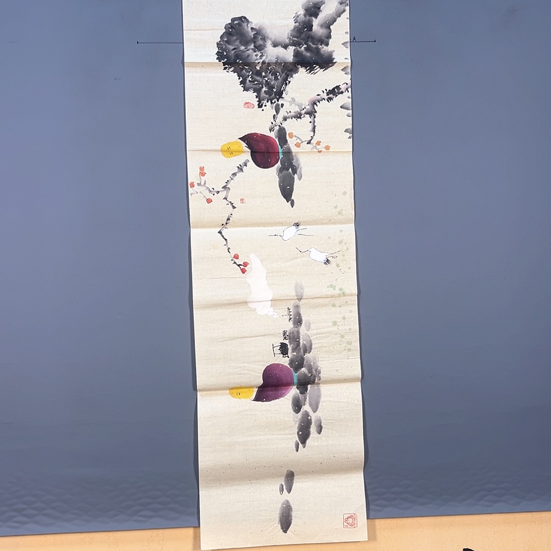 国画823 花鸟和蝴蝶是同一