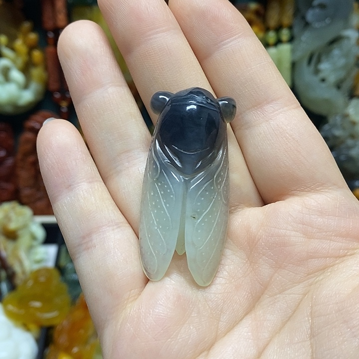 岫玉未镶嵌吊坠(赠链)