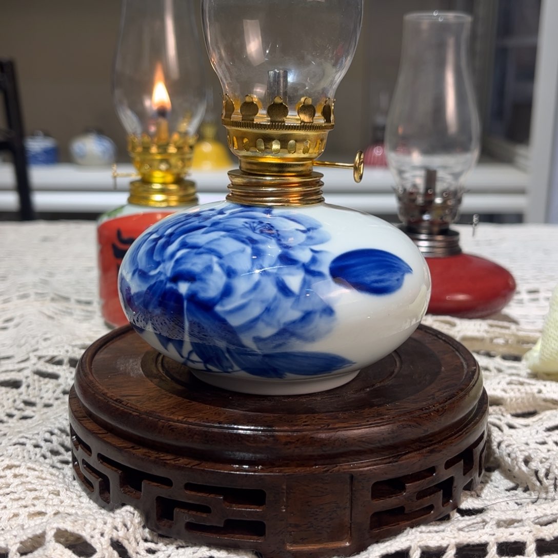 摆件景德镇陶瓷香薰灯