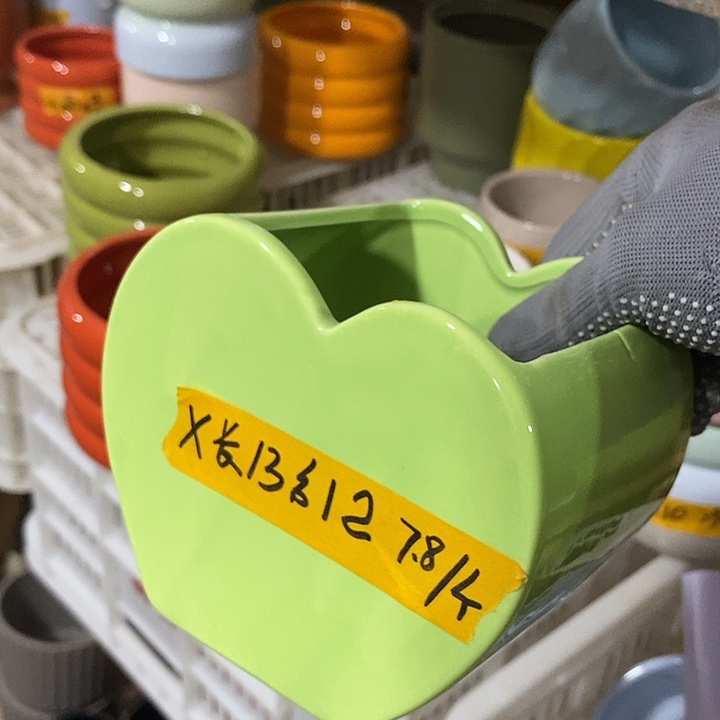 陶盆有孔 瑕疵针孔漏釉介意勿拍外口 12外高13