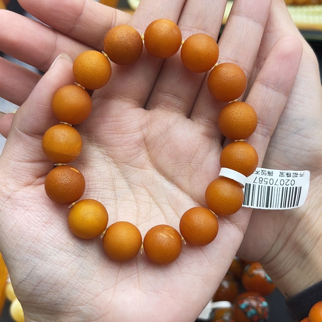 琥珀未镶嵌手链13m多样性发其一