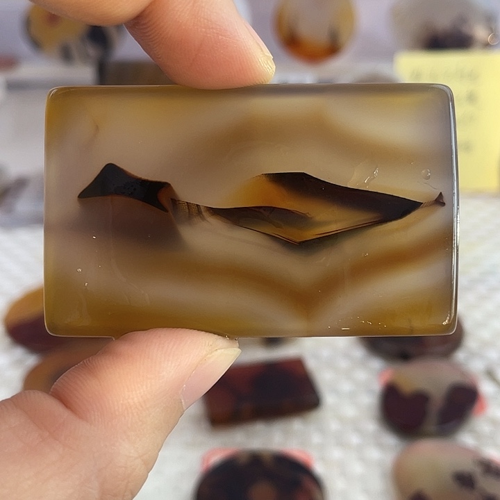 玛瑙/玉髓未镶嵌颈饰