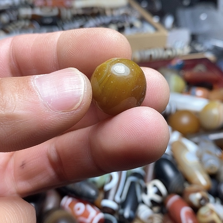 玛瑙/玉髓颈饰合金