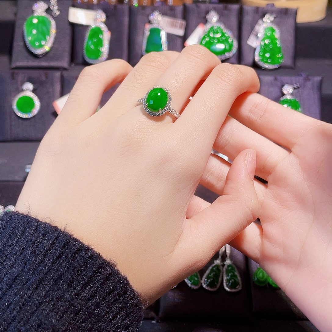 天***象翡翠银S925镶嵌戒指