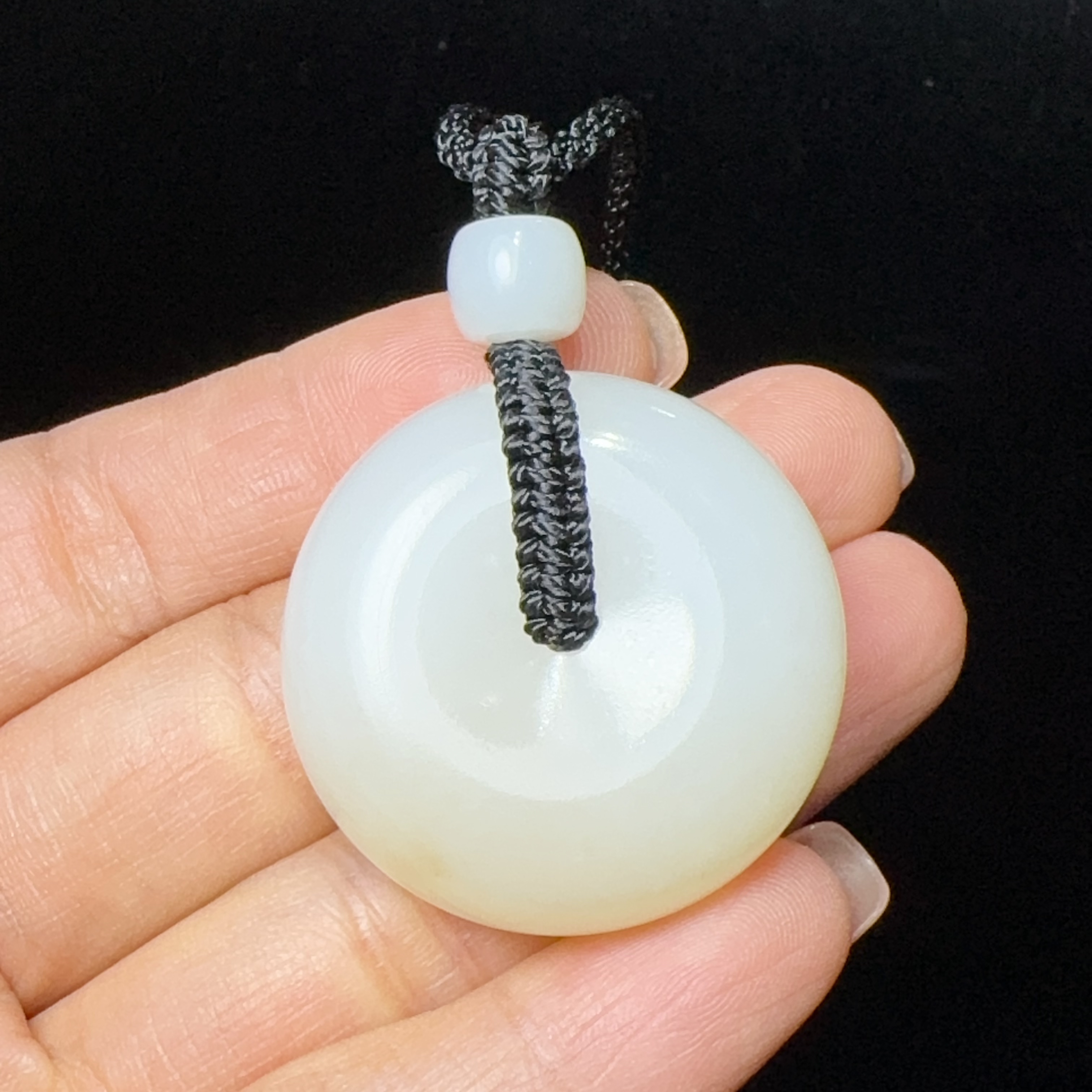 新疆和田玉平安扣且末金山一口糖34.9*13.6重31.8克