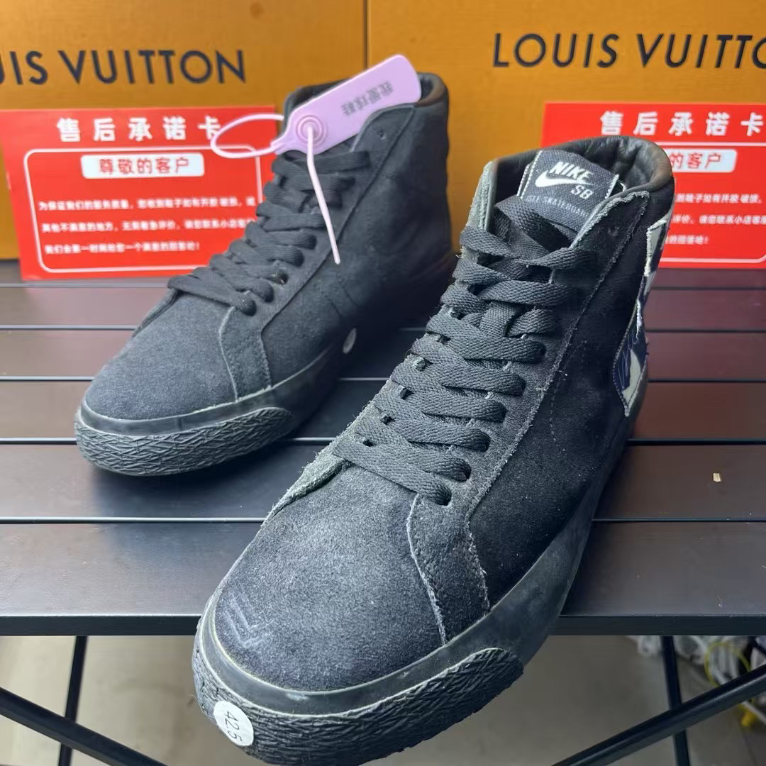 95新 MM6 特价款杰/42.5码/ISLE skateboards✖️ SB Zoom blazer 