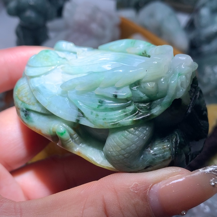 翡翠未镶嵌颈饰保真天然A货翡翠