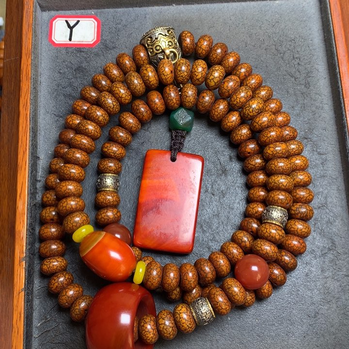 星月菩提吊坠菩提