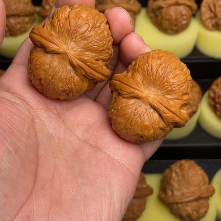 文玩核桃把件45元宝