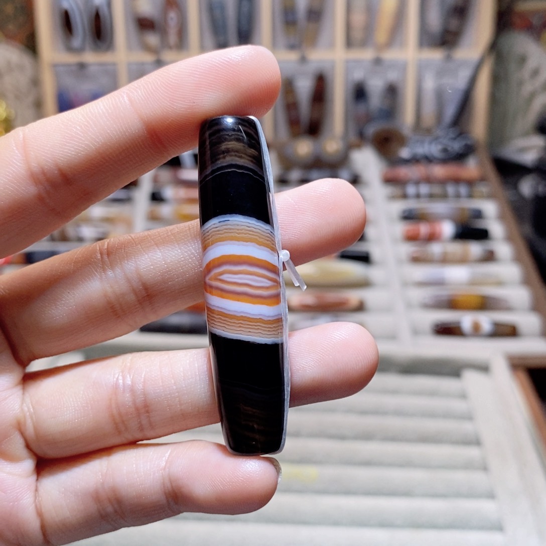 玛瑙/玉髓颈饰未镶嵌燕*