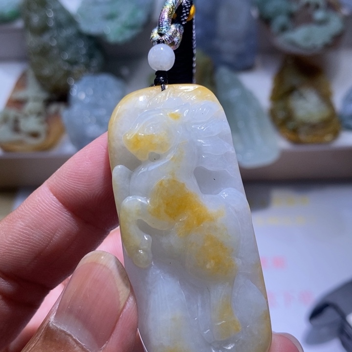 【闪购商品】翡翠未镶嵌颈饰111111111111