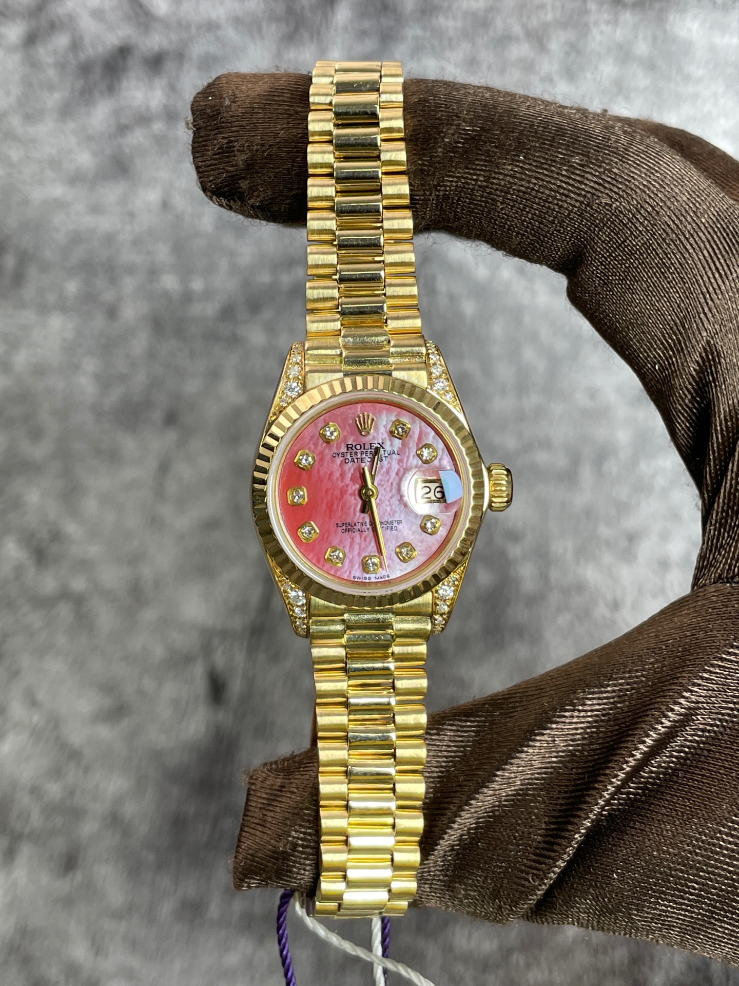 99新 Rolex/劳力士 日志/自动机械/金劳粉贝母/26表径