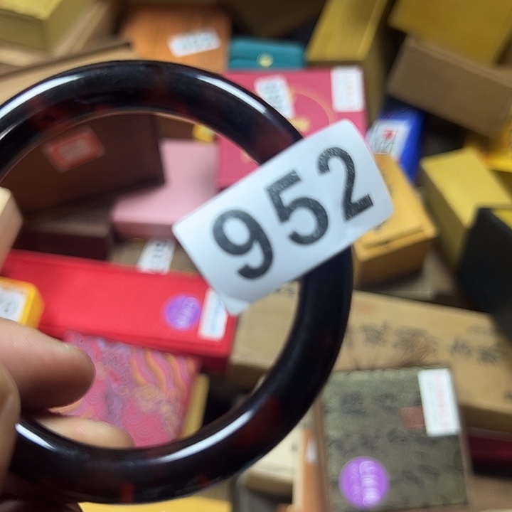 *****非洲紫檀（红花梨）952。60圈口